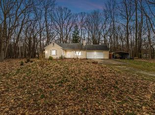 52420 Laurel Rd, South Bend, IN 46637