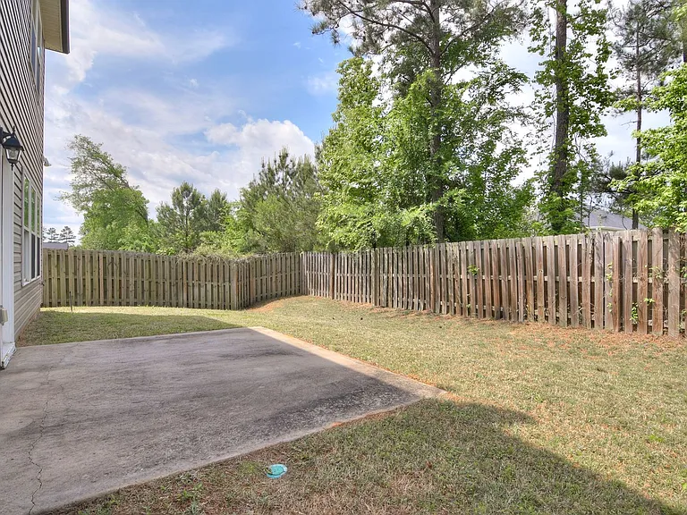 473 Brantley Cove Cir — Photo 33