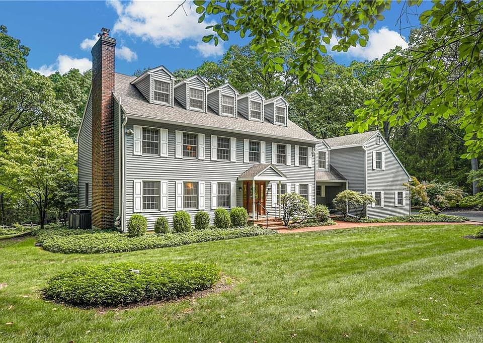 2306 Deer Trail Rd Coopersburg, PA Zillow Apartments for Rent in Coopersburg