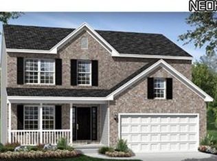 32900 Pennsylvania Dr, North Ridgeville, OH 44039