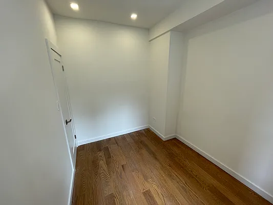 Rented by LG Fairmont Group | media 20