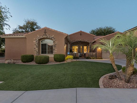 2532 E Zion Way-2