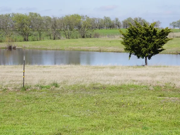 24051 State Highway 56, Whitesboro, TX 76273