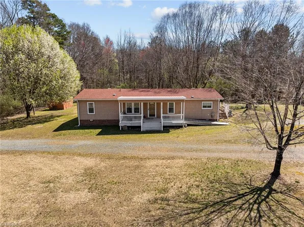 6509 Monnett Rd, Climax, NC 27233