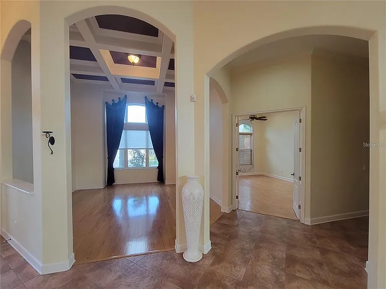 10209 Thurston Groves Blvd — Photo 50
