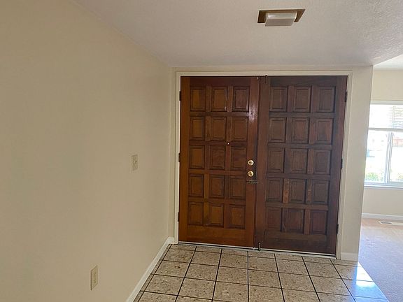 2nd image of 1219 Matisse Ct
