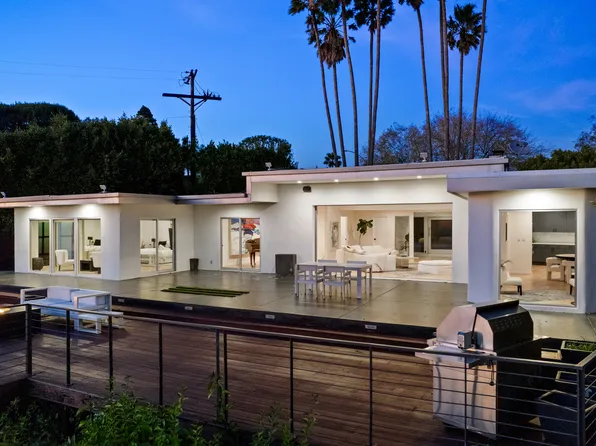 10134 Angelo View Dr, Beverly Hills, CA 90210