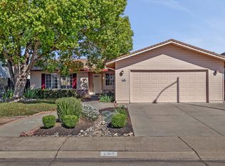 206 Evergreen Dr, Lodi, CA 95242
