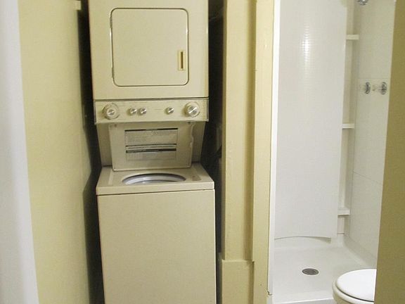 5th image of 8211 N 12th St APT B
