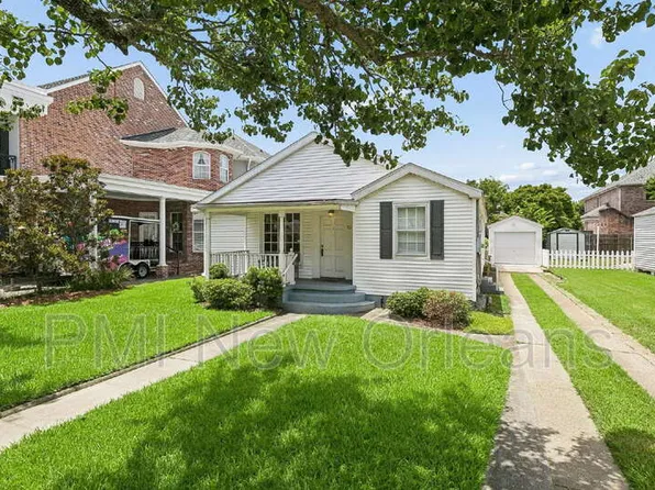 12 Oaklawn Dr, Metairie, LA 70005