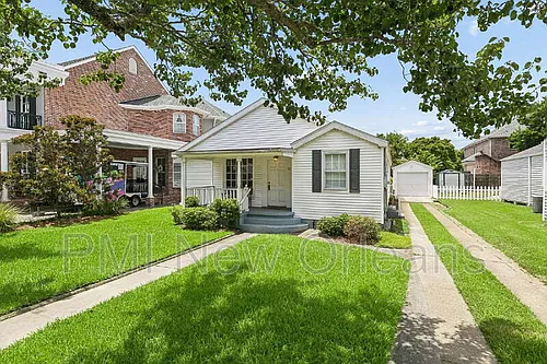 12 Oaklawn Dr Photo 1