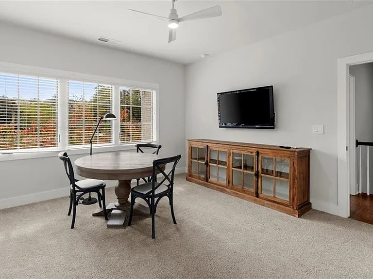 4001 Haverhill Dr NE — Photo 38