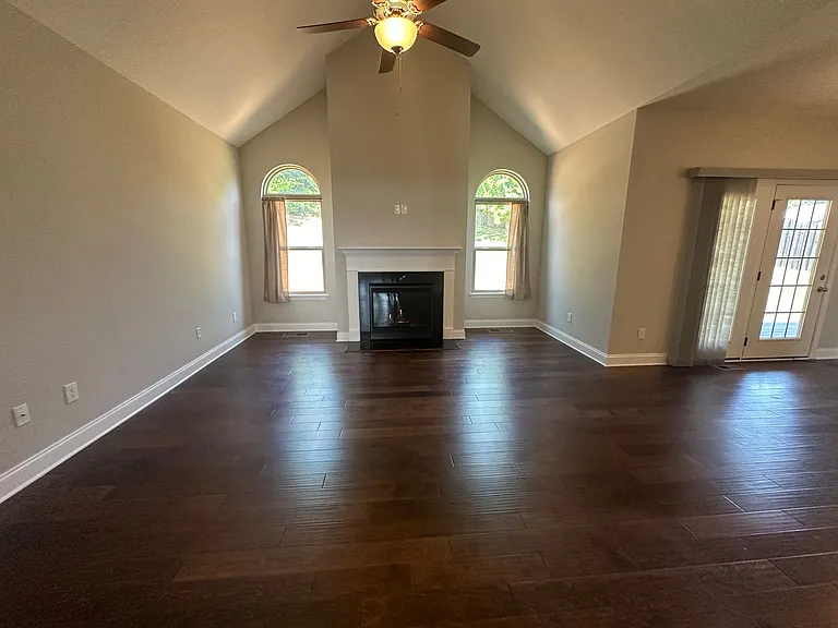 6311 Lantern Ridge Ln — Photo 36