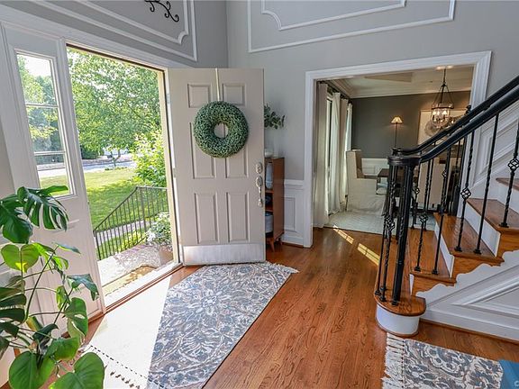 3rd image of 6305 Bradford Landing Dr