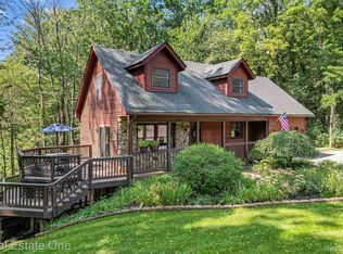 4549 Ormond Rd, Davisburg, MI 48350