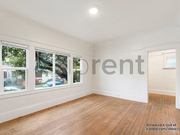 4th image of 5369 Manila Ave