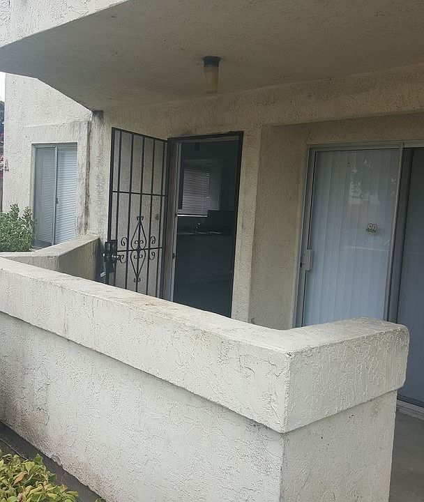 1st image of 378 Vance St APT 01
