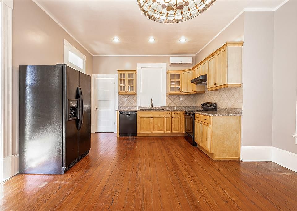 319 17th St, Galveston, TX 77550 Zillow