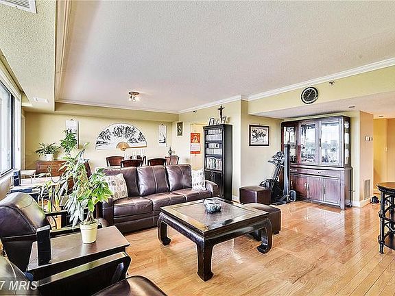 2nd image of 3713 George Mason Dr #603