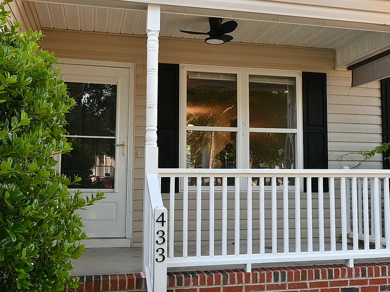 433 Kellywood Ct — Photo 3