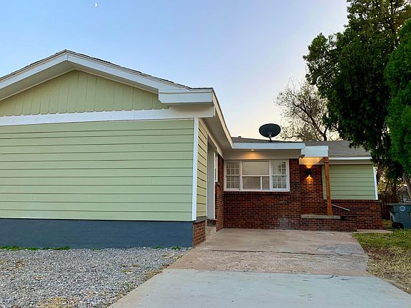 2nd image of 2024 NW 24th St
