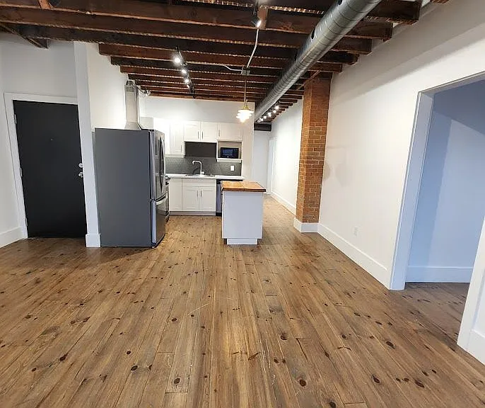 9 Manitoba St #2 — Photo 17