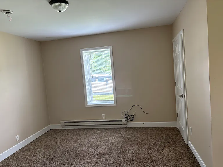 202 S Olive St #A — Photo 3