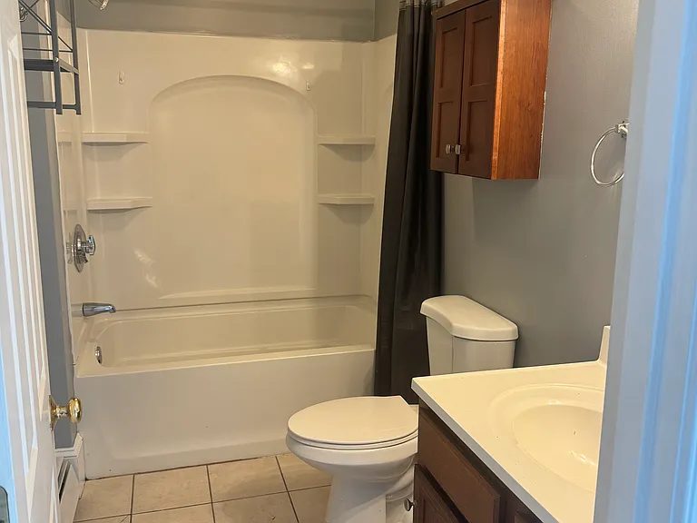 4 Nelson St #2 — Photo 2
