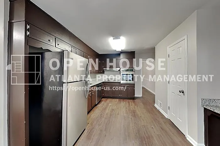 1250 Ridgefield Dr — Photo 7