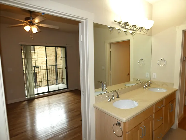6159 Oram St #105 — Photo 11