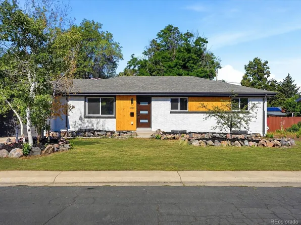 1049 Jamaica Court, Aurora, CO 80010