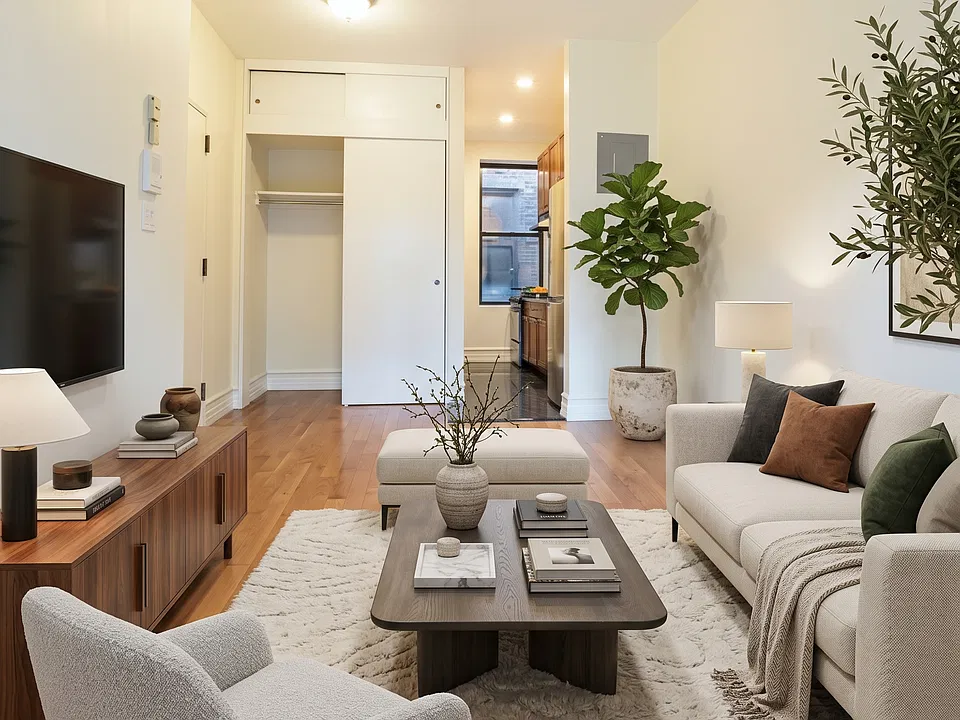 167 W 83rd St #4C