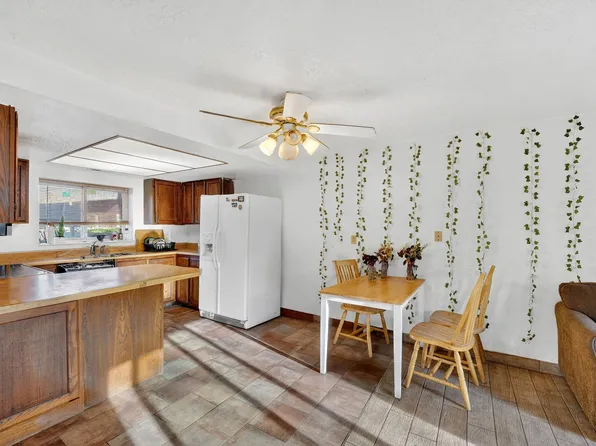 1325 Lincoln Ave APT 44, Ogden, UT 84404