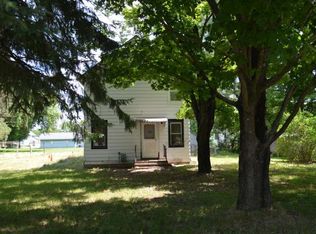 7936 Maple St, Argonne, WI 54511