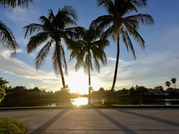 7064 Elkhorn Drive, West Palm Beach, FL 33411