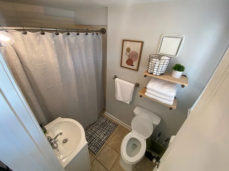 631 Saint James St #B — Photo 7