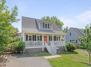 1012 Locust Ln, Charlottesville, VA 22902
