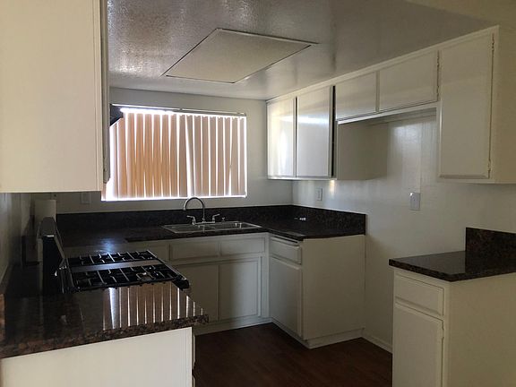 5th image of 219 Saint Francis St APT 36