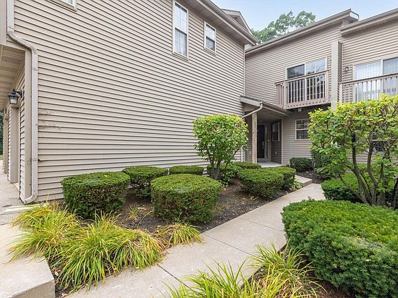 3rd image of 500 S Edwards BOULEVARD #21