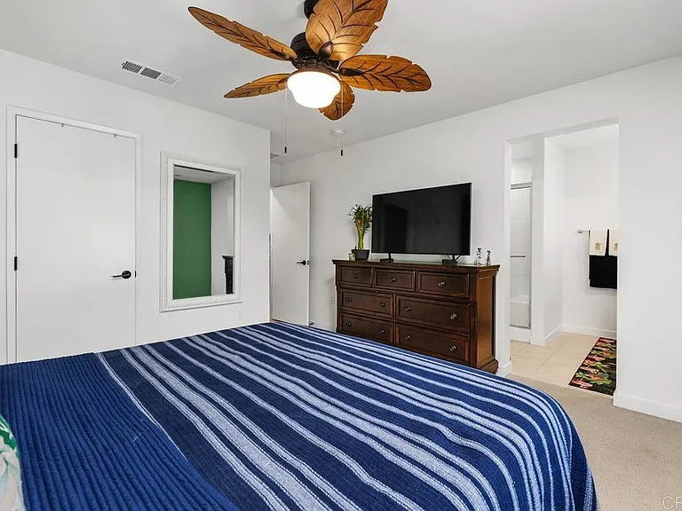35161 Grove Trl — Photo 25