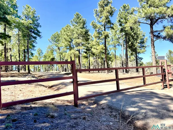 30 S Verga Dr, Tijeras, NM 87059