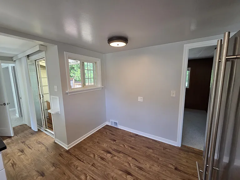 Space for dining table