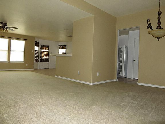 3rd image of 8008 Silver Oak Dr #0