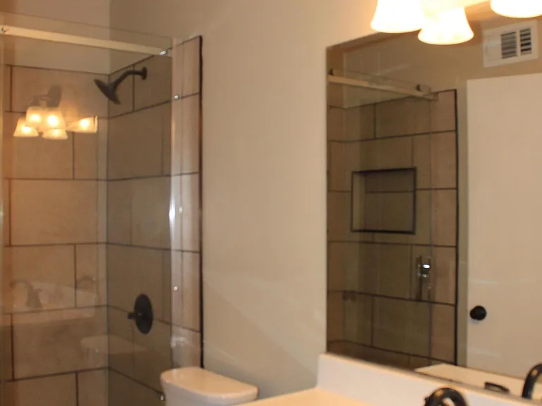 4104 Spencer St — Photo 19