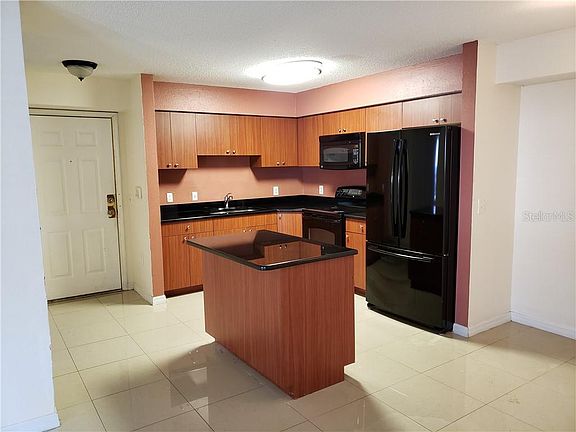 3rd image of 9481 Highland Oak Dr Unit 1309
