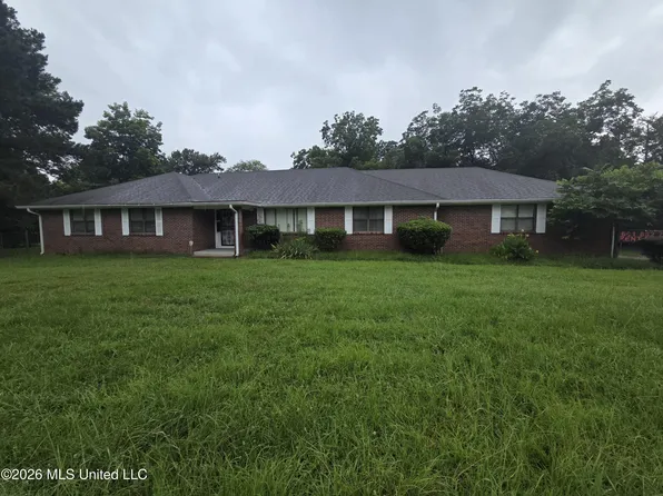 1195 N Old Canton Rd, Canton, MS 39046