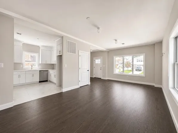 228 Sinclair Ave, Staten Island, NY
