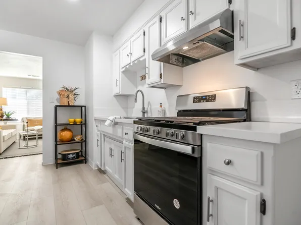 508 S Sowell Street, Visalia, CA 93277