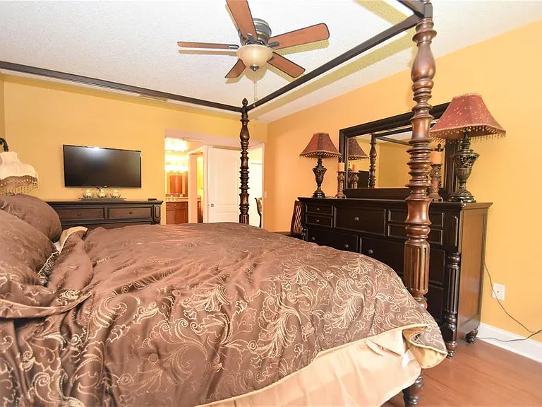 1637 Brookhouse Ct #BR243 — Photo 7