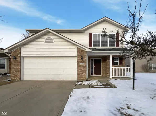 825 Treyburn Green Dr, Indianapolis, IN 46239